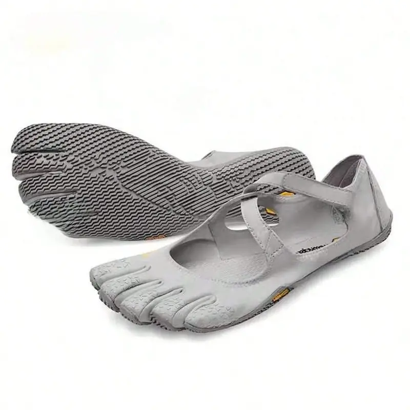 Women's Breathable Mesh Barefoot Ballet Flats with Split-Toe Design, Lightweight Slip-On Walking Shoes